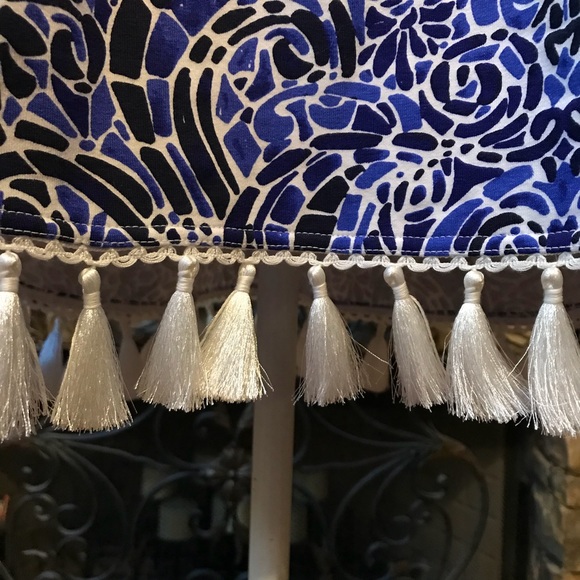 NWT Lilly Pulitzer Harmon Hoodie Size XL LAST ONE! - Picture 4 of 8